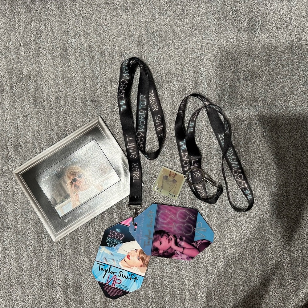 Taylor Swift 1989 VIP Tour